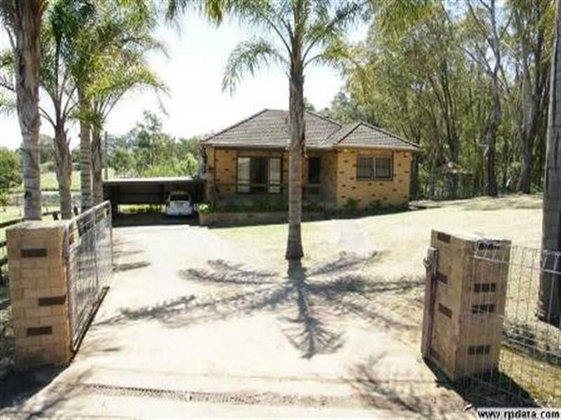 13 Hulls Road, Leppington NSW 2179