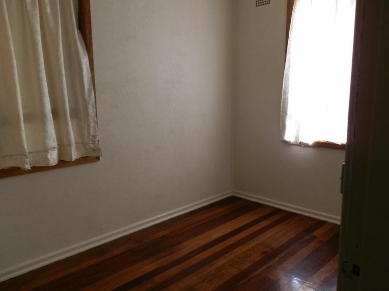 6 Hoff Street, Mount Pritchard NSW 2170