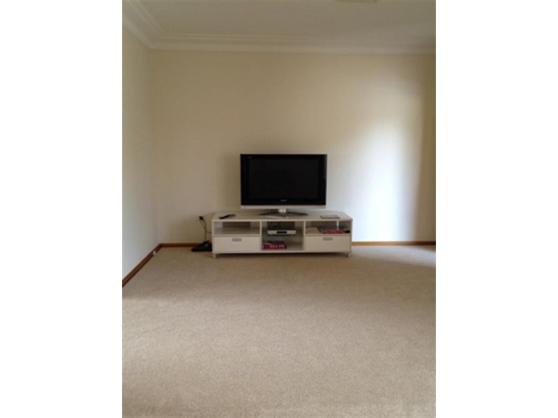 3 Kenny Place, Fairfield West NSW 2165