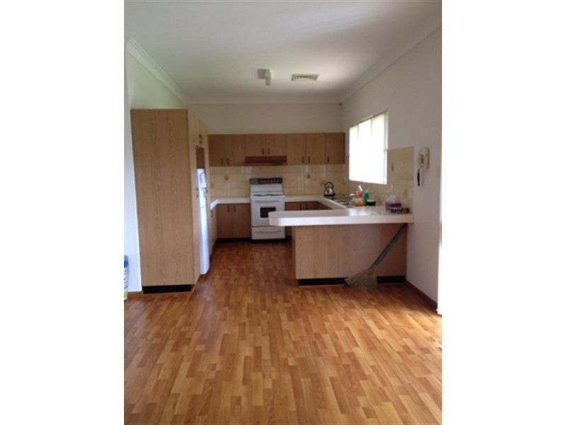 3 Kenny Place, Fairfield West NSW 2165