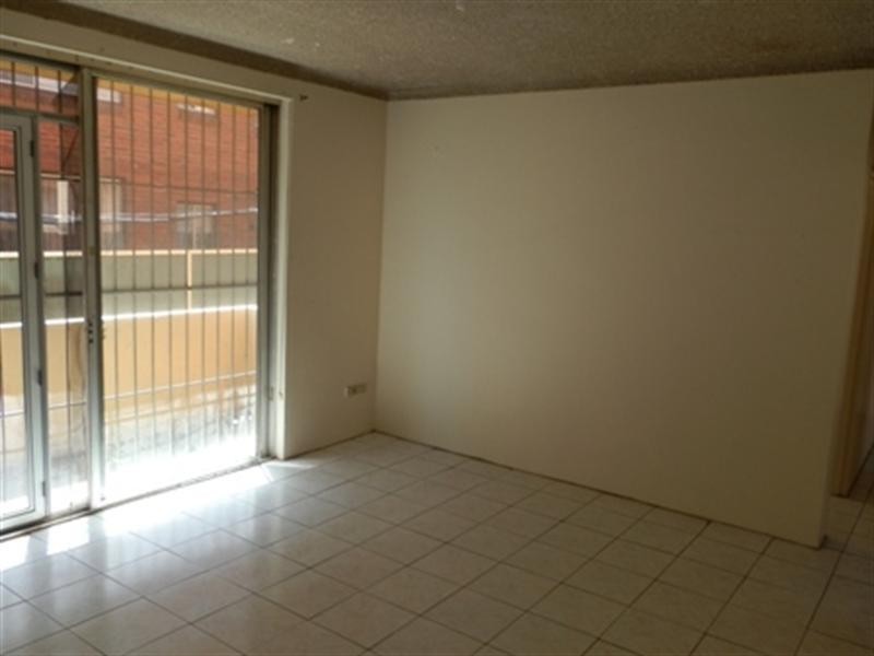 2/64 Cumberland Street, Cabramatta NSW 2166