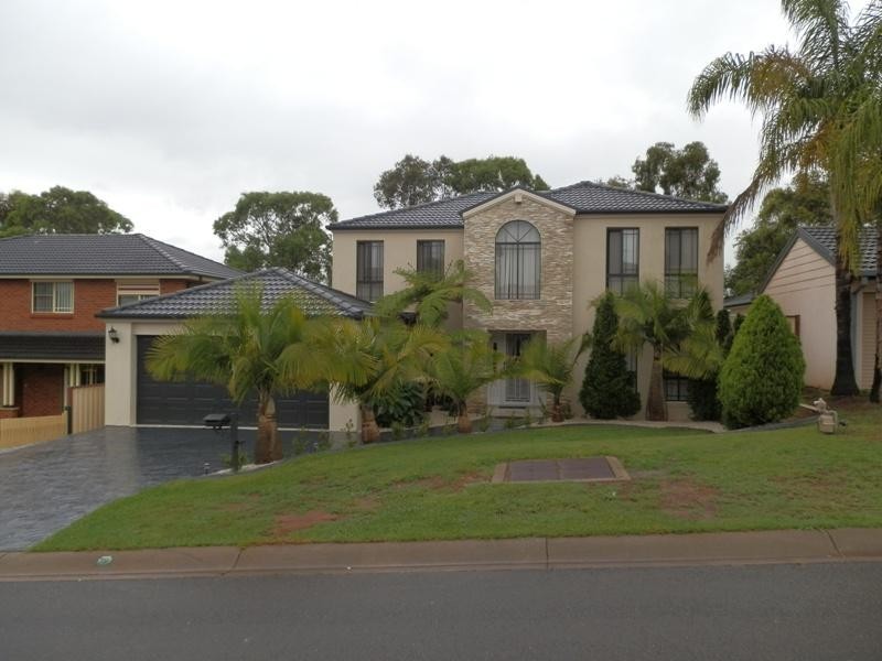 19 Slessor Road, Casula NSW 2170