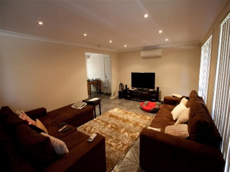 40 Ironside Street, St Johns Park NSW 2176