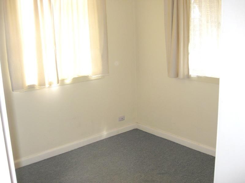 9 Aladore Avenue, Cabramatta NSW 2166