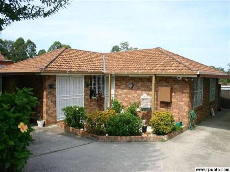 5 Brown Road, Bonnyrigg NSW 2177
