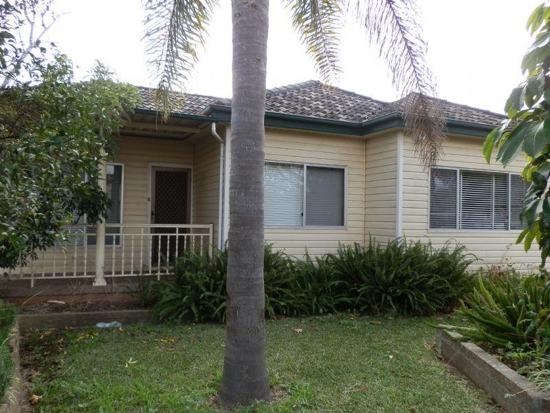 115 Maud Street, Fairfield West NSW 2165