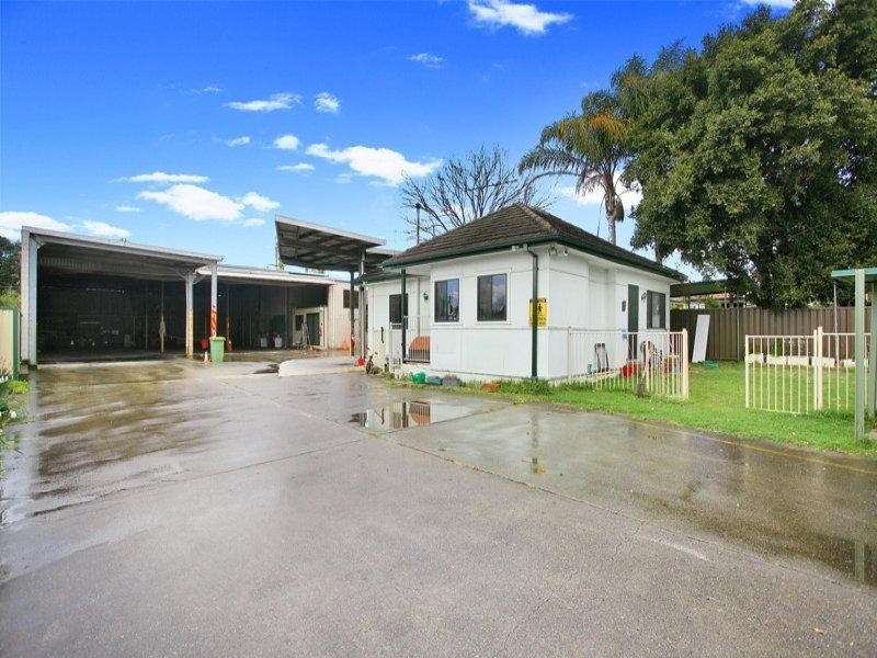 Fairfield East NSW 2165