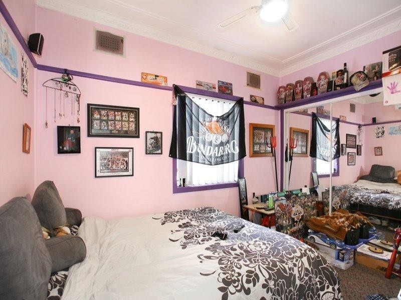 Fairfield East NSW 2165