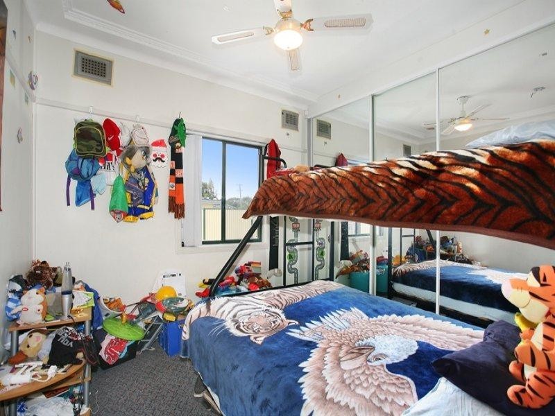 Fairfield East NSW 2165