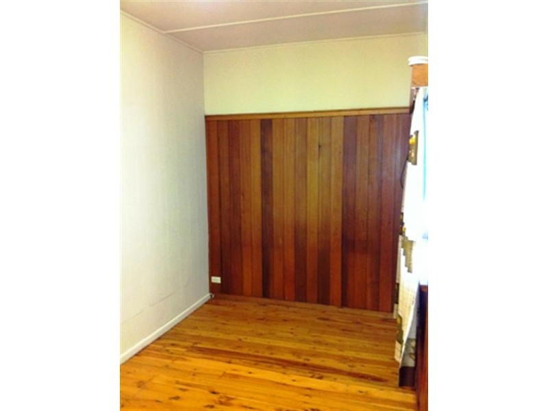 215 Hamilton Road, Fairfield NSW 2165