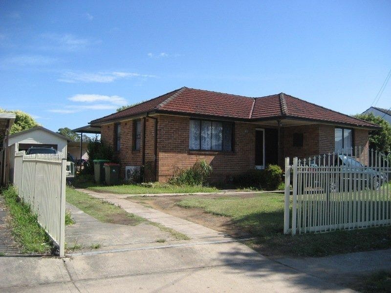 123 Maxwells Avenue, Sadleir NSW 2168