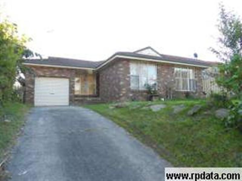 29 Tantani, Green Valley NSW 2168