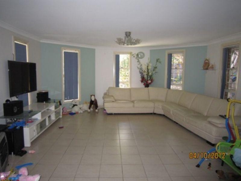 7 Alison Close, Cabramatta NSW 2166