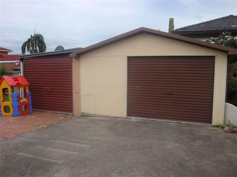 Fairfield West NSW 2165