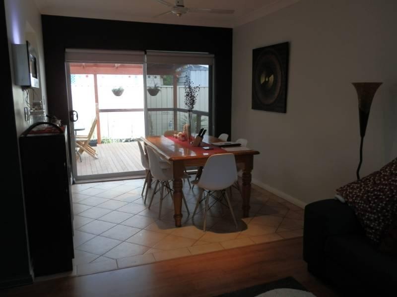 Edensor Park NSW 2176