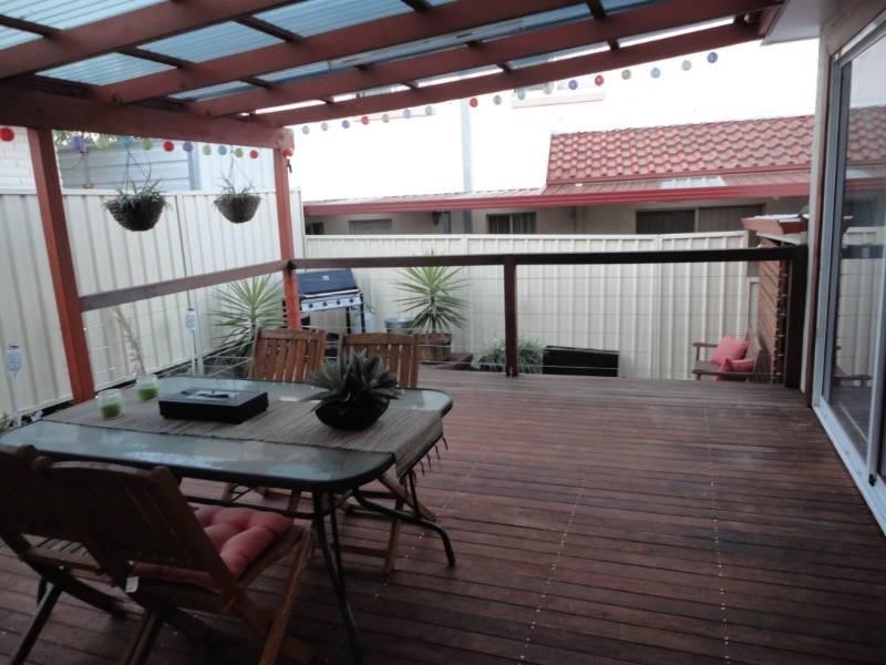 Edensor Park NSW 2176