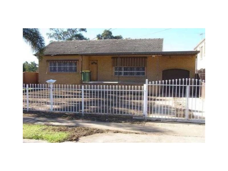 55 Avoca Road, Canley Heights NSW 2166