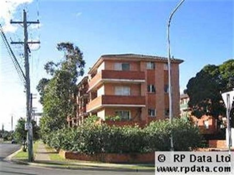 8/93 Hughes Street, Cabramatta NSW 2166