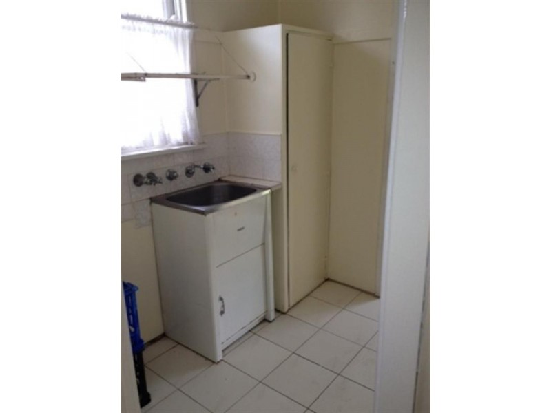 79 Kiora Street, Canley Heights NSW 2166