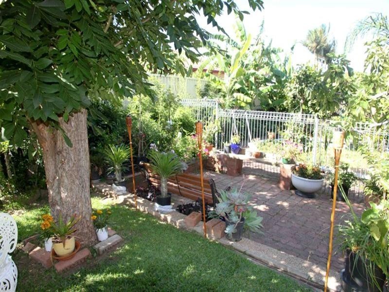 12 Maree Avenue, Cabramatta West NSW 2166