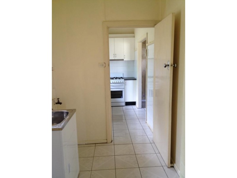 6 The Boulevarde, Canley Vale NSW 2166