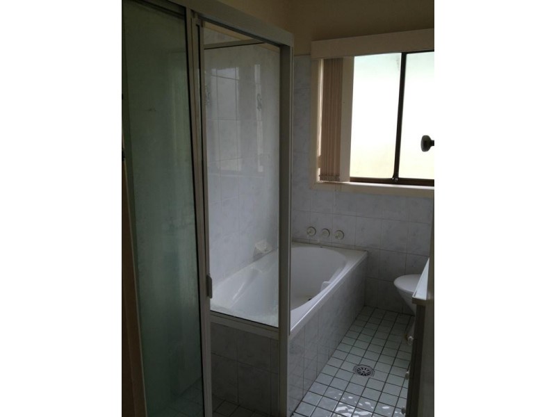 6 The Boulevarde, Canley Vale NSW 2166