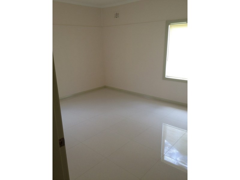 10 Melville Avenue, Cabramatta NSW 2166