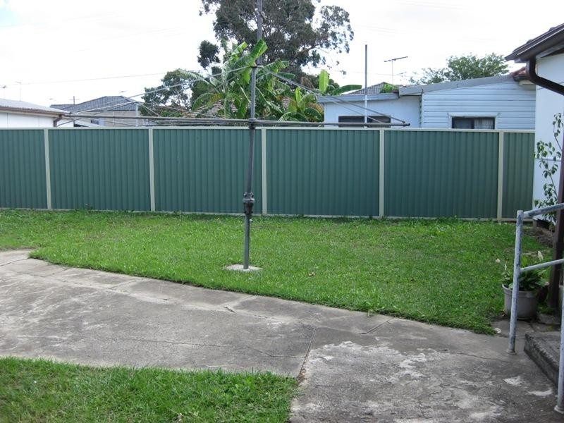 Canley Heights NSW 2166