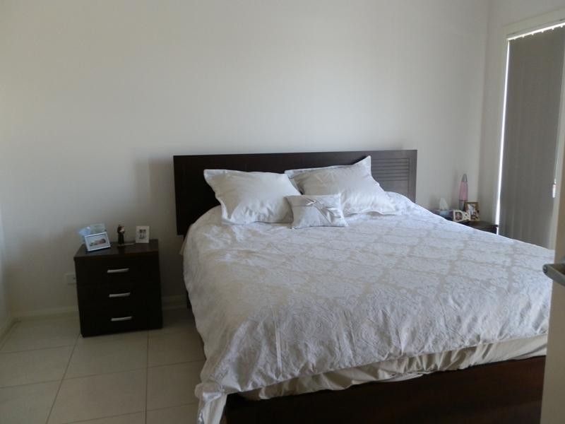 14 BIRD WALTON Avenue, Middleton Grange NSW 2171