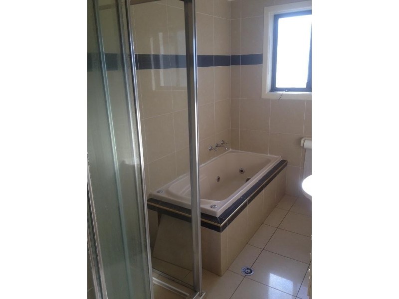 1B Parker Street, Fairfield NSW 2165