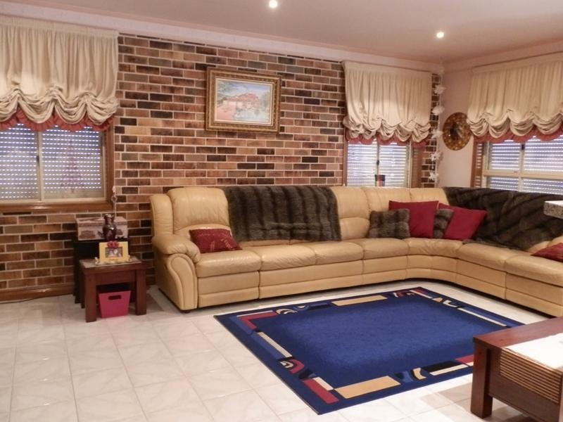 7 Perceval Close, Abbotsbury NSW 2176