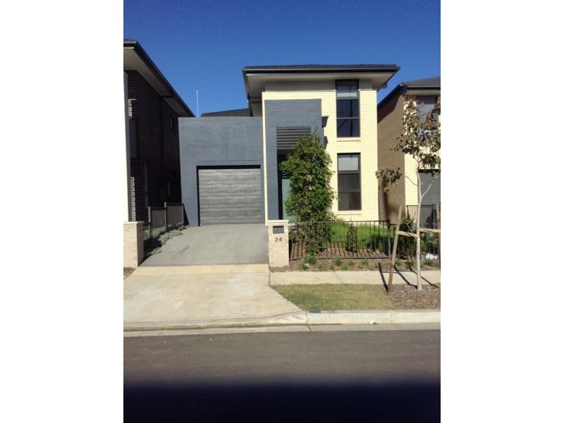 24 Hickory Road, Bonnyrigg NSW 2177