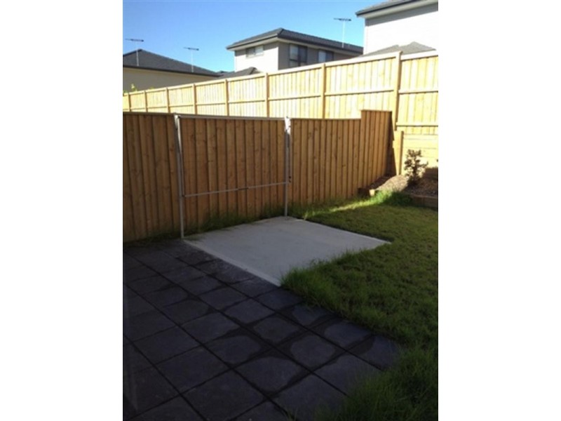 24 Hickory Road, Bonnyrigg NSW 2177