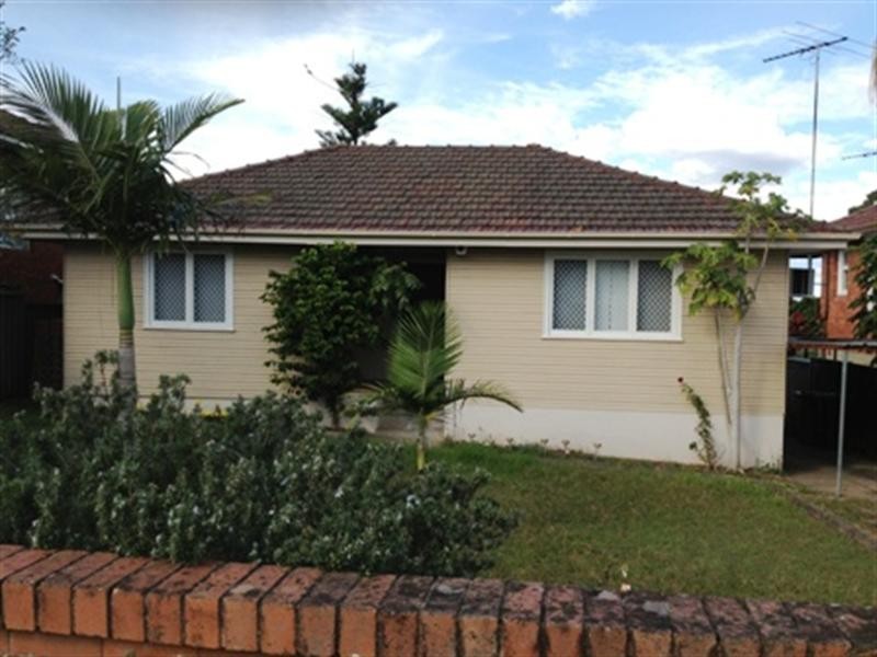 10 Grace Avenue, Cabramatta NSW 2166