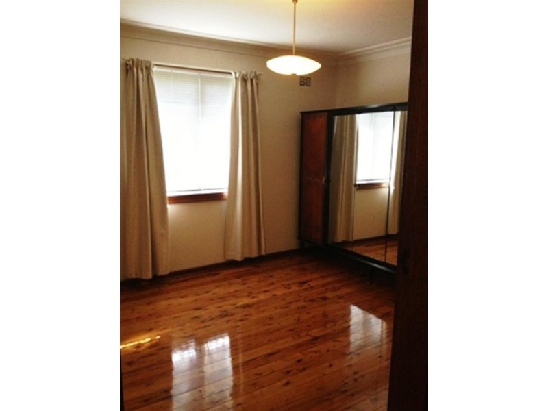 10 Grace Avenue, Cabramatta NSW 2166