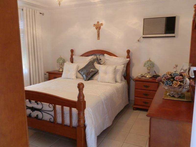 12 Maree Avenue, Cabramatta West NSW 2166