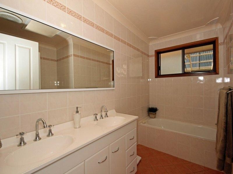 15 Taylors Road, Silverdale NSW 2752