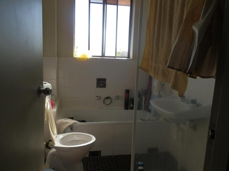 16/103 Longfield Street, Cabramatta NSW 2166