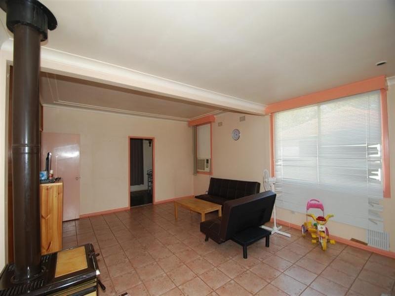 4 Hoff Street, Mount Pritchard NSW 2170