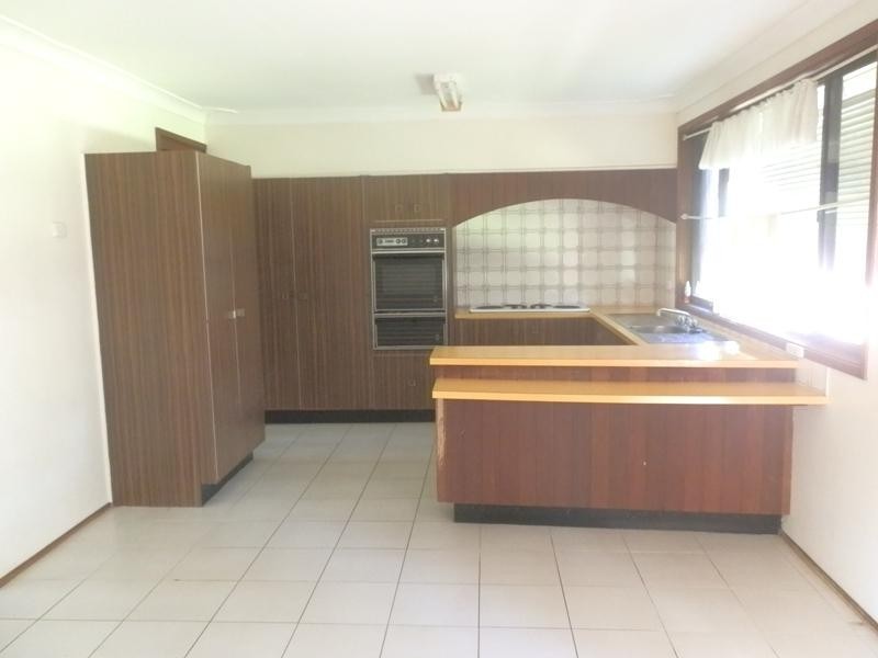 15 Findley Road, Bringelly NSW 2556