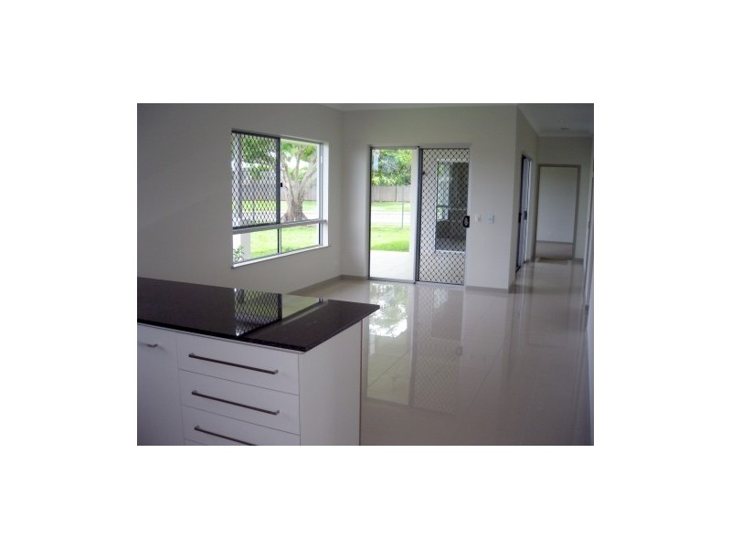 Kewarra Beach QLD 4879