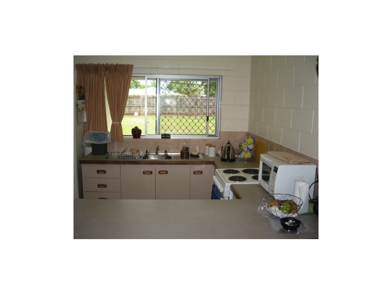 Bentley Park QLD 4869