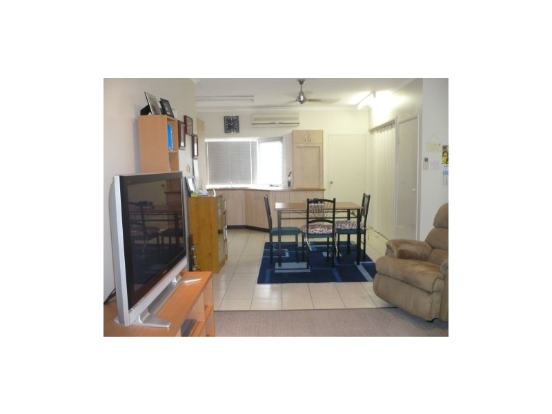 Mooroobool QLD 4870