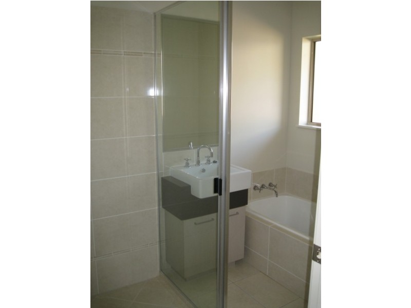 Bentley Park QLD 4869