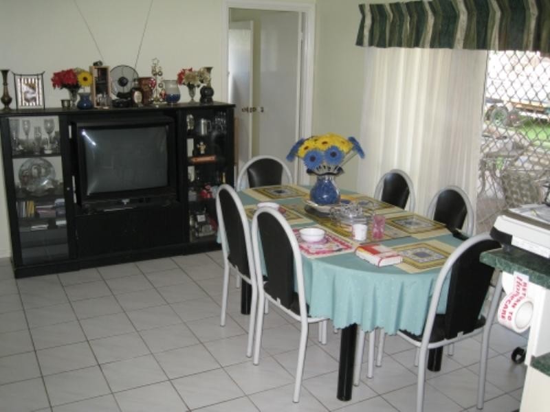 Bentley Park QLD 4869