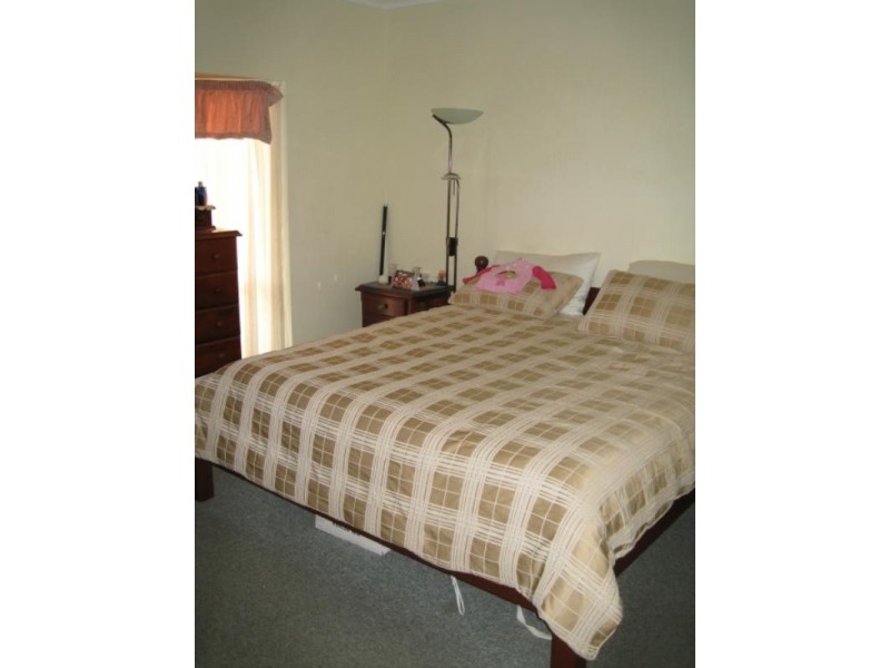 Bentley Park QLD 4869