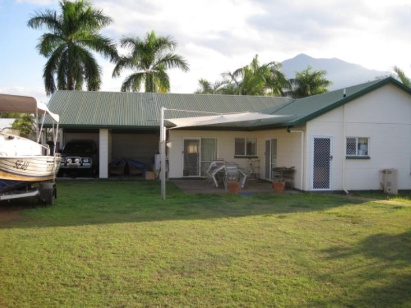 Bentley Park QLD 4869