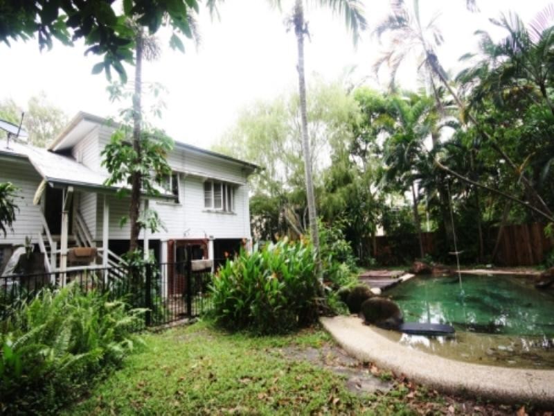 Cairns North QLD 4870