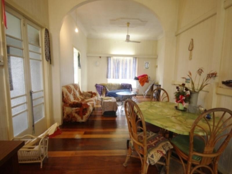 Cairns North QLD 4870