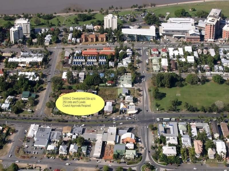 208 Sheridan Street, Cairns North QLD 4870